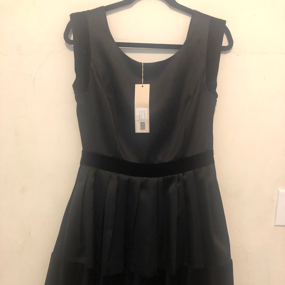 Halston Heritage Velveteen Trim & Flare Dress